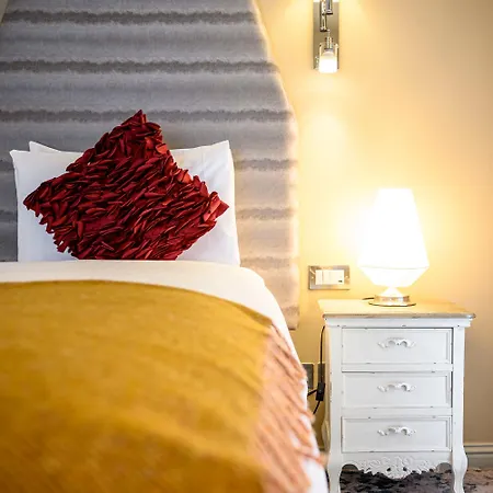 The House Hotel, An Ascend Collection Member